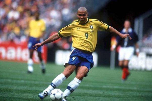 种坚定的情 种坚定的情