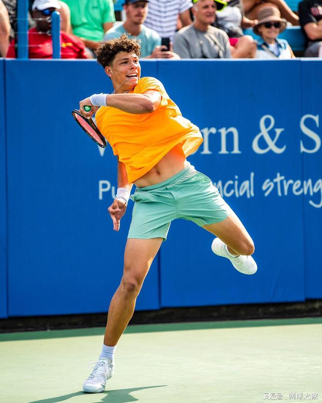 红军的逼抢 红军的逼抢